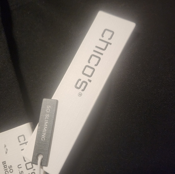 Chico basic shorts - Picture 2 of 7